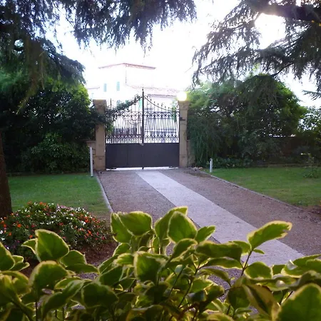 Dei Pini Bed & Breakfast