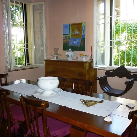Oda ve Kahvaltı Dei Pini