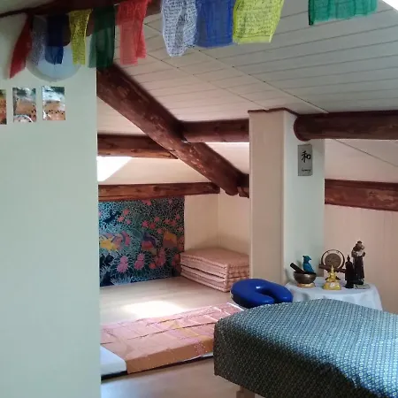 Oda ve Kahvaltı Dei Pini Domegliara